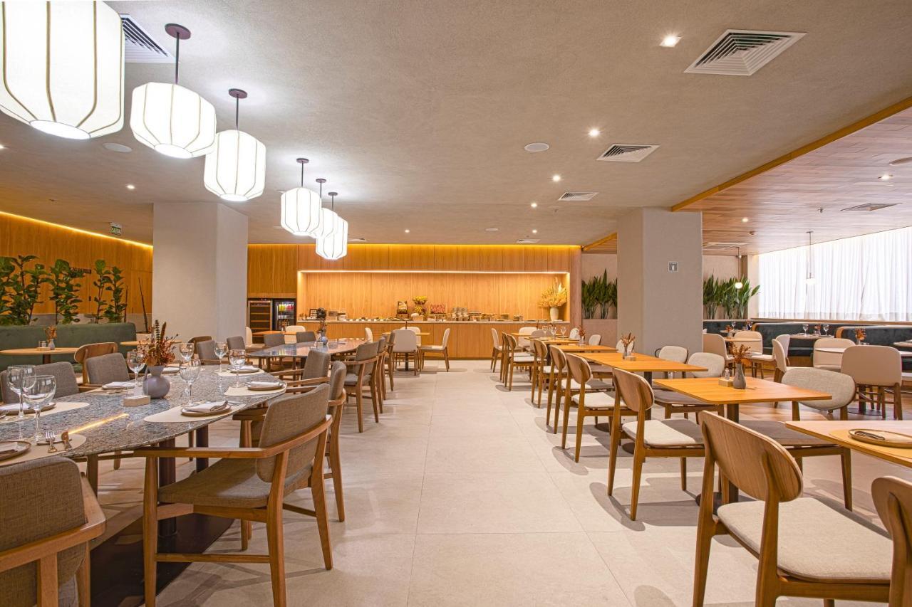 Qoya Hotel Curitiba, Curio Collection By Hilton 外观 照片 The interior of the restaurant